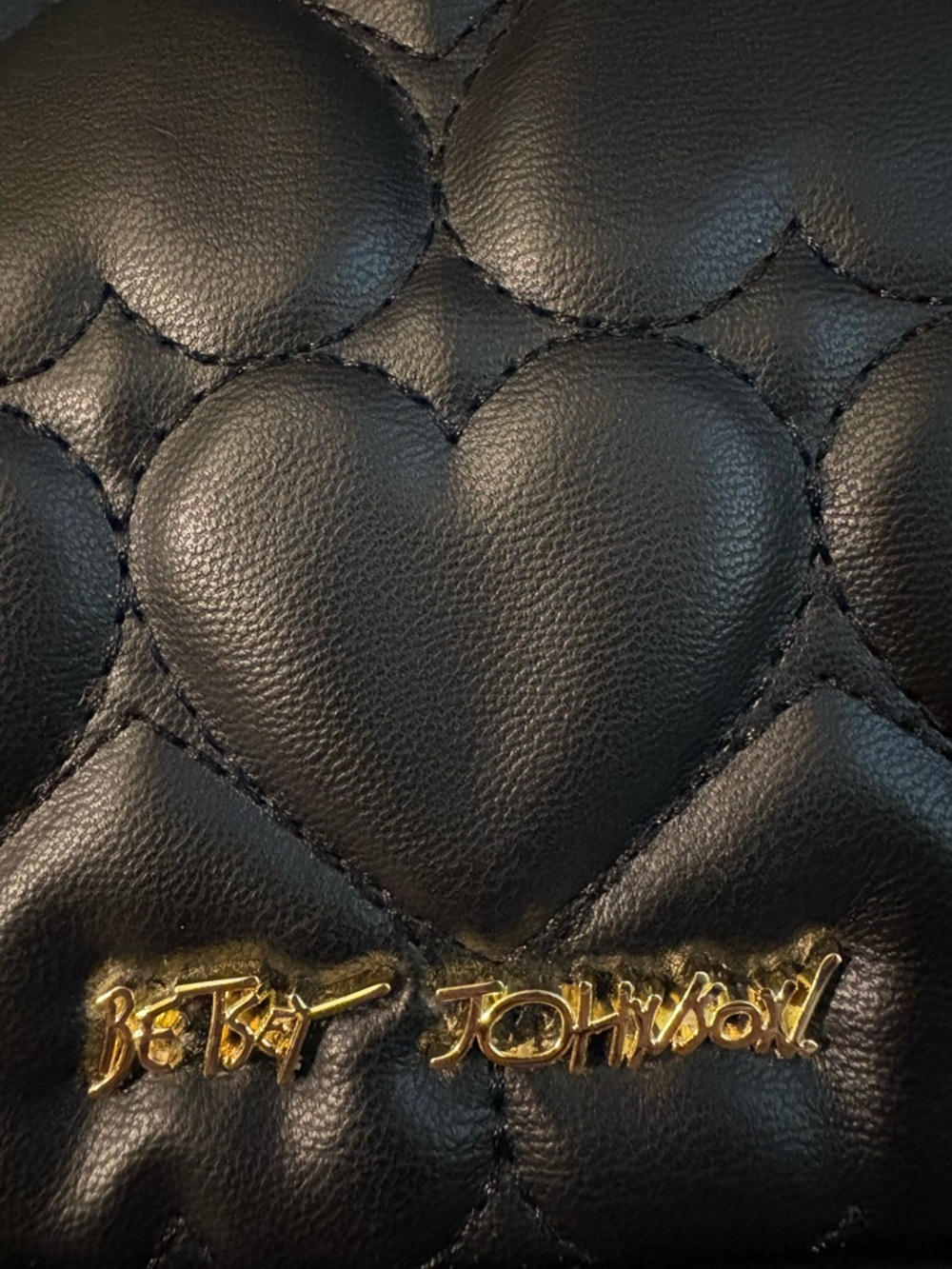 Betsey Johnson Black XONorthy 💎 Quilted Heart Shoulder Bag - Picture 6 of 11